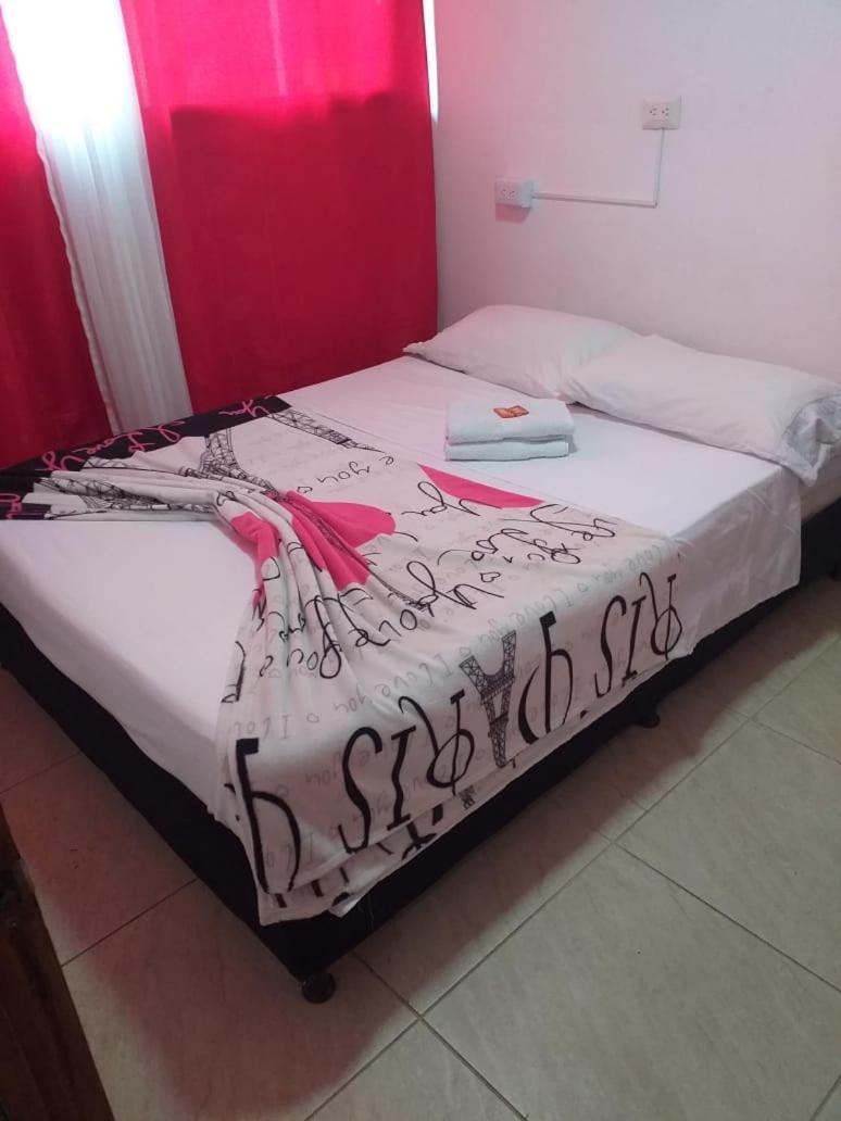 Hostal Y Cabanas Los Juanes Jardin Exterior foto